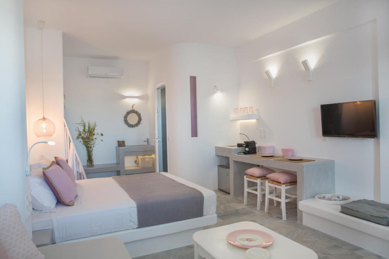 Aspries Suites Piso Livadi Exterior photo