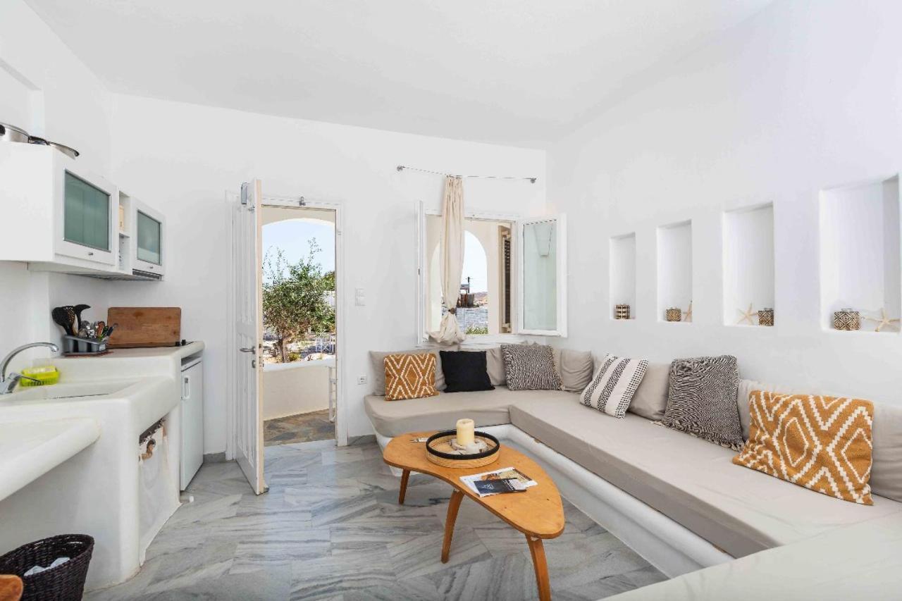 Aspries Suites Piso Livadi Exterior photo